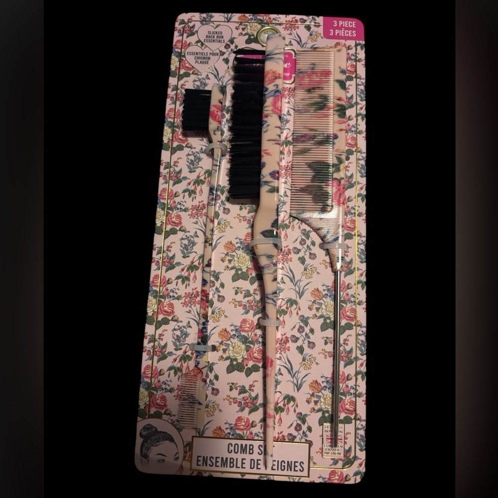 Floral Patterned Comb and Brush Set - Picture 1 of 4